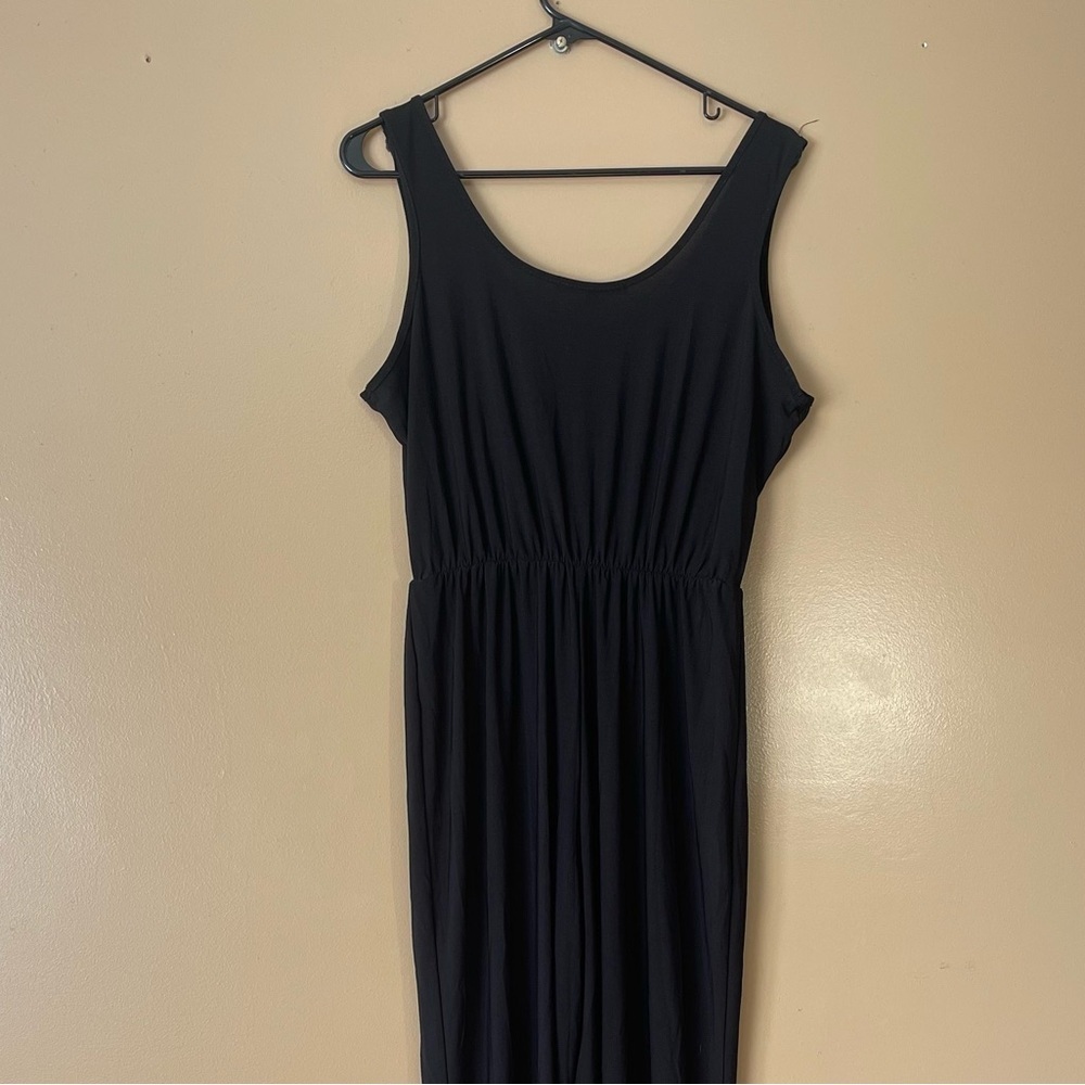 Nik & Nash Elegant Black Sleeveless Romper size large
